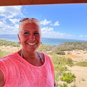 Meet your Posher, Caroline